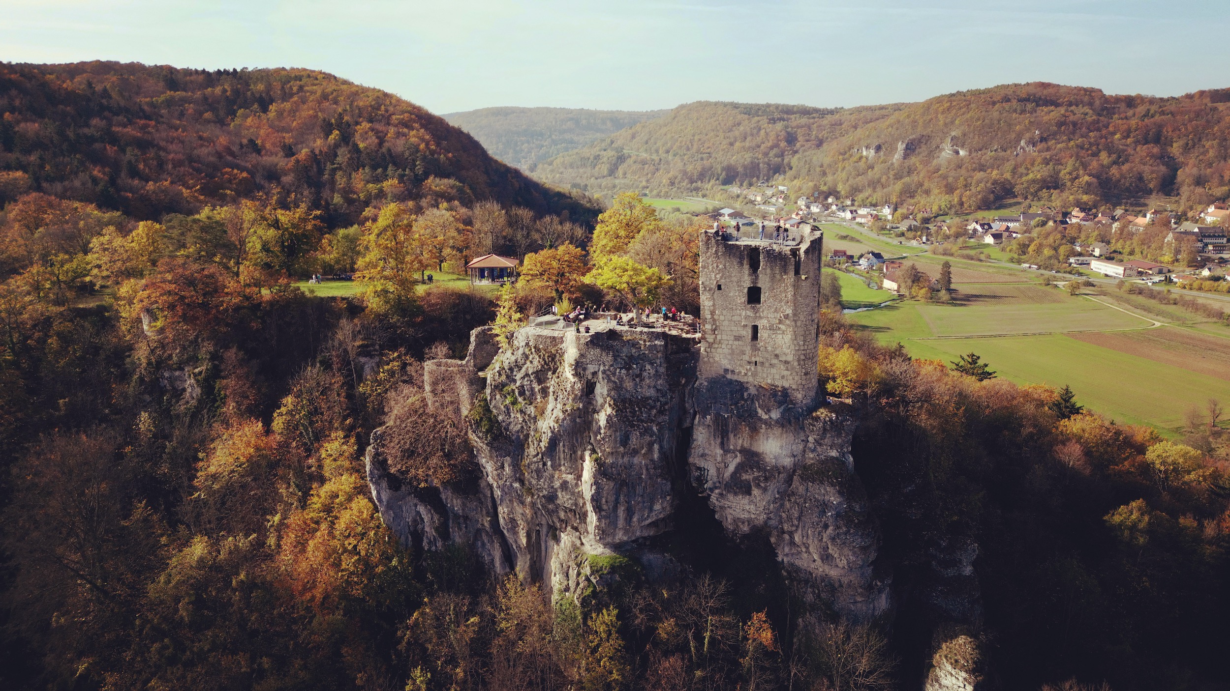 Luftaufnahmen vom Herbstzauber in der Fränkischen Schweiz