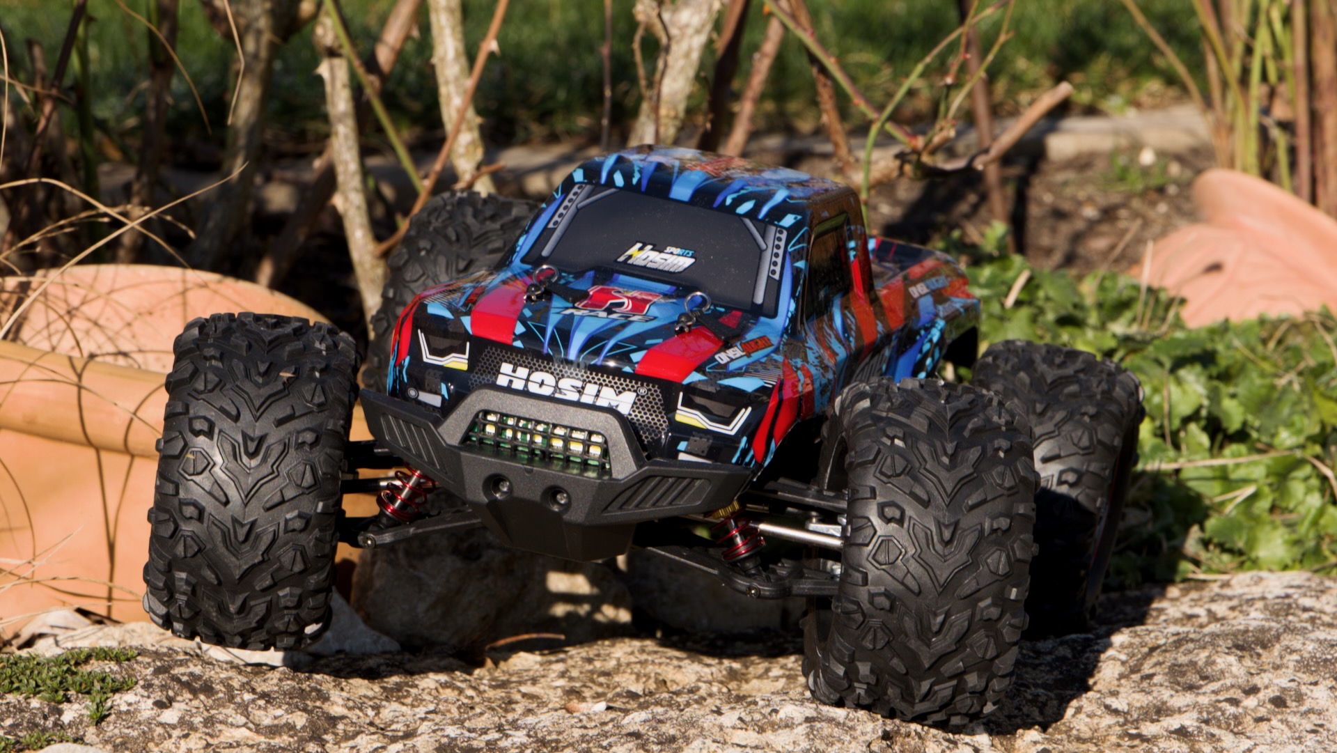 Kurzes Vergnügen: Der RC Truck Hosim X08 im Test
